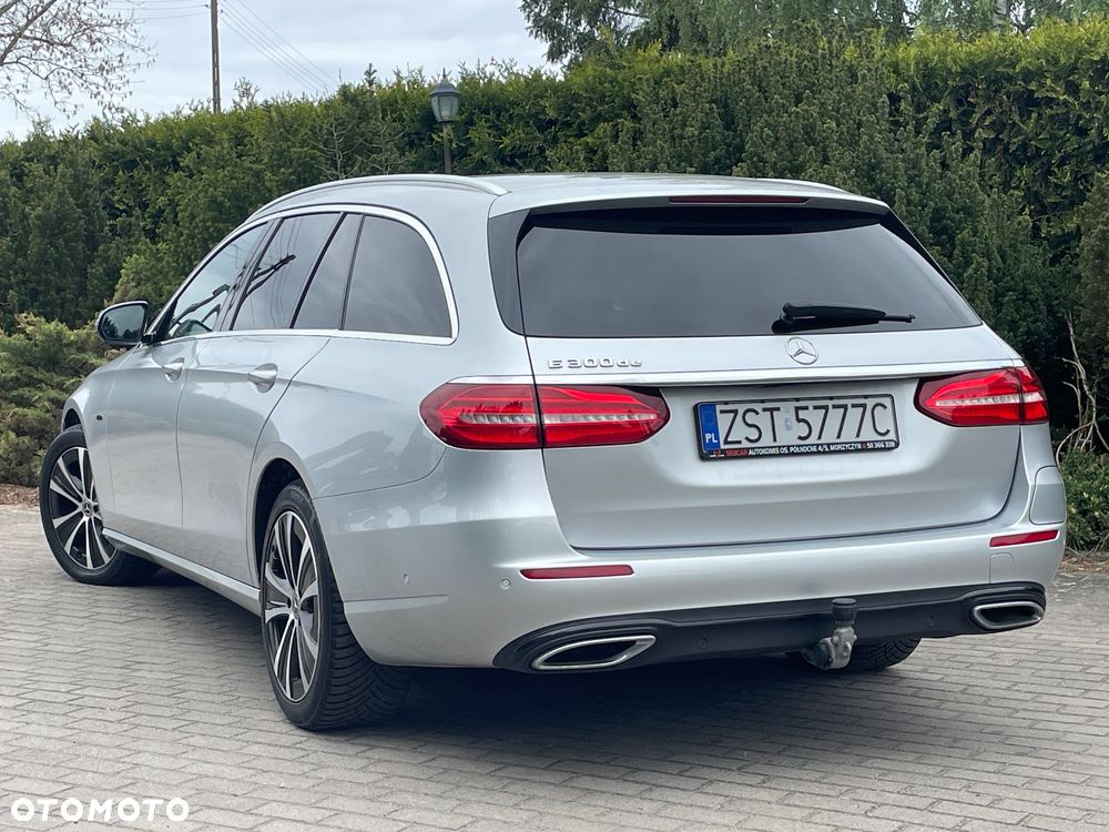 Mercedes-Benz Klasa E 350e 9G-TRONIC Exclusive - 17