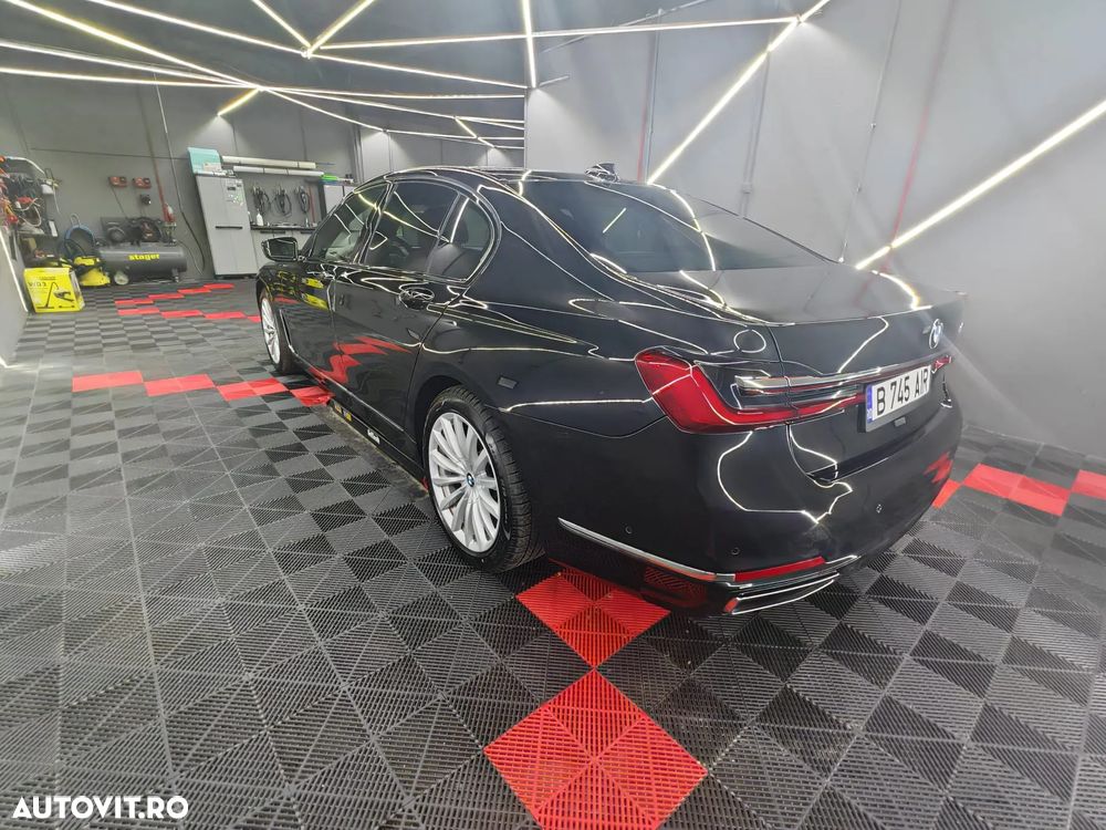 BMW Seria 7 730d - 11