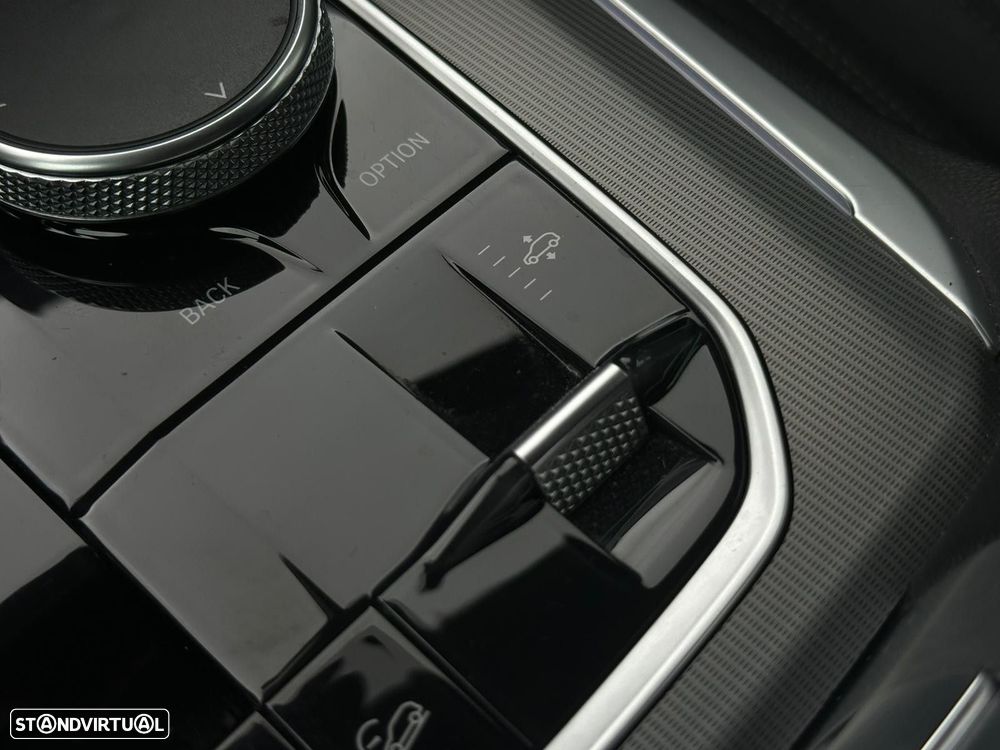 BMW X5 45 e xDrive Pack M - 33