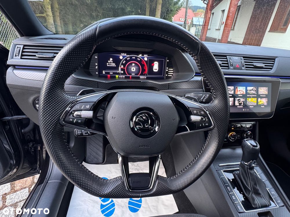 Skoda Superb 2.0 TDI SCR Sportline DSG - 33