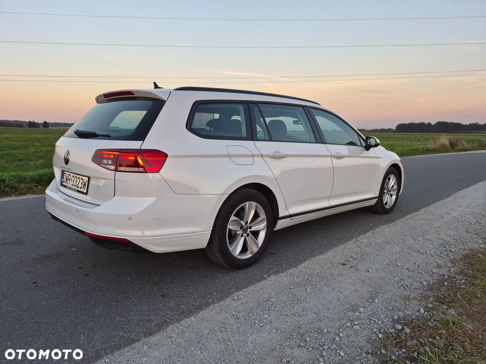 Volkswagen Passat 2024 photo 4