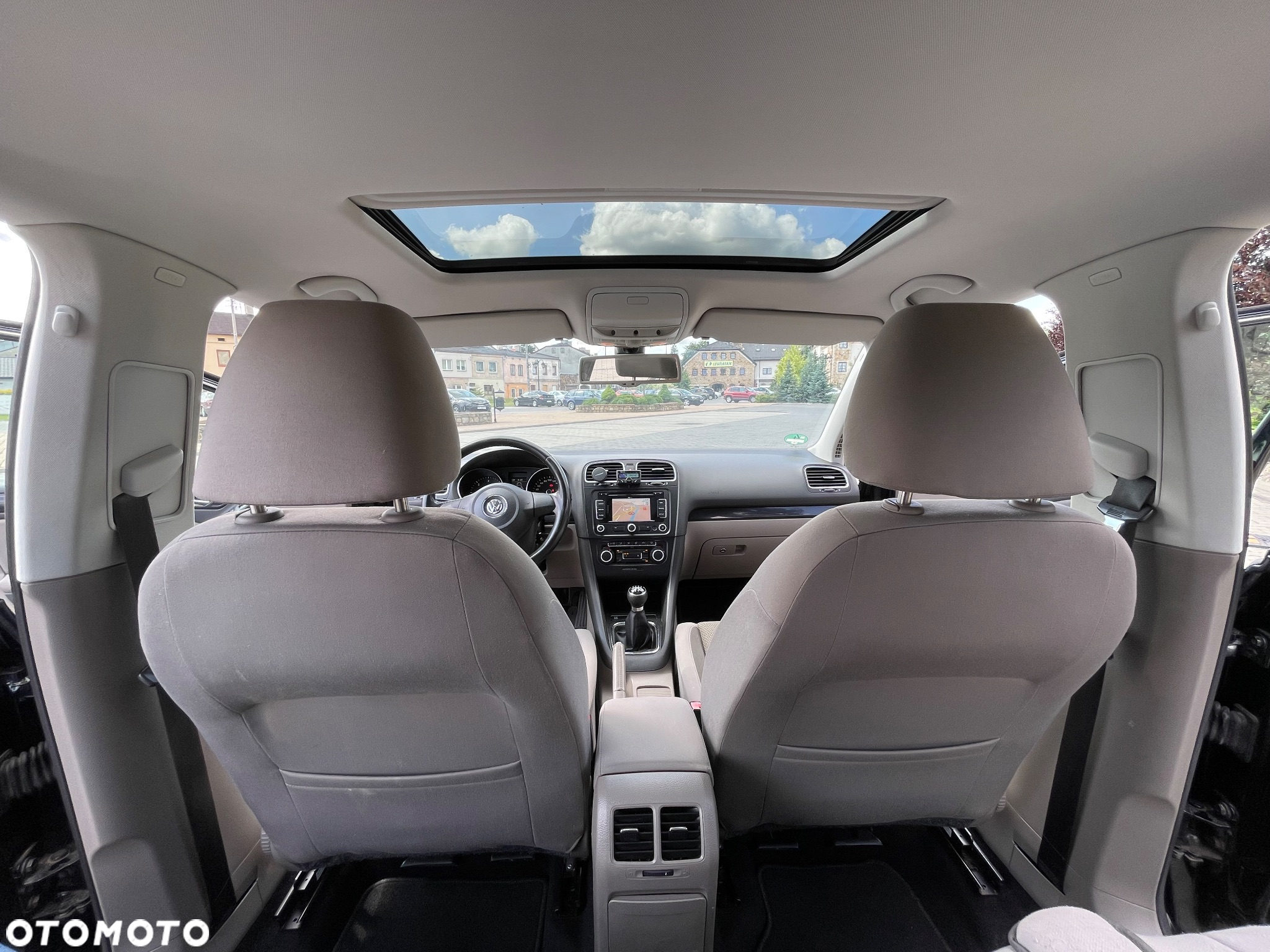 Volkswagen Golf 1.6 TDI DPF Trendline - 15