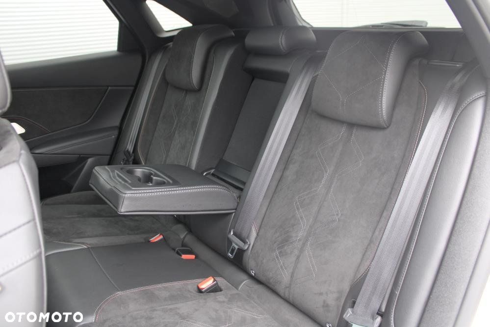 DS Automobiles DS 7 Crossback - 12