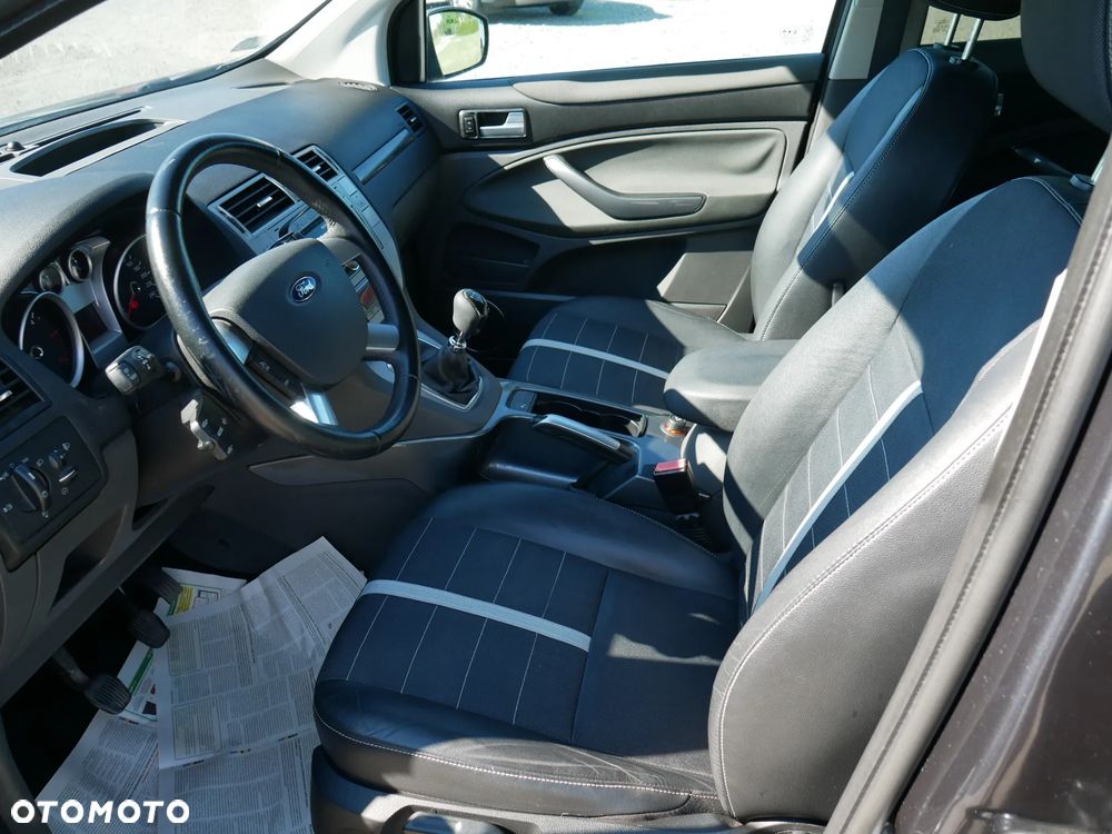Ford Kuga 2.0 TDCi 4x4 Trend - 21