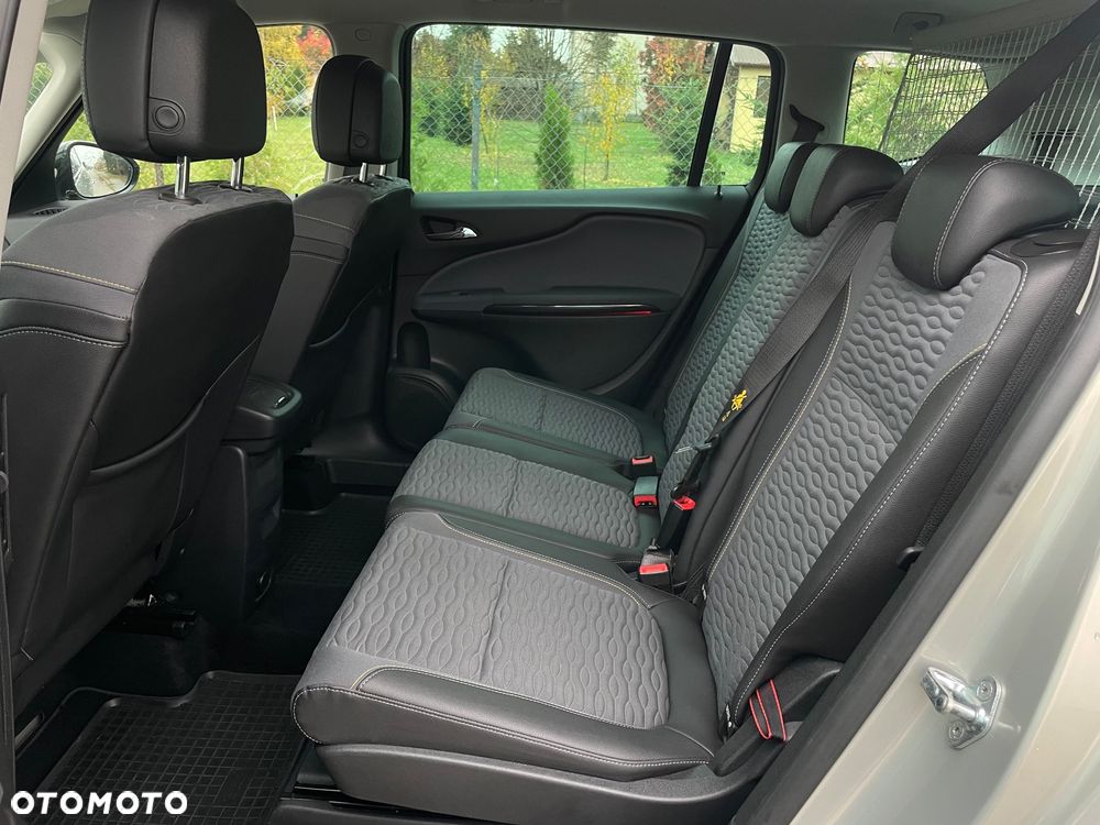 Opel Zafira Tourer 2.0 CDTI Automatik Innovation - 10