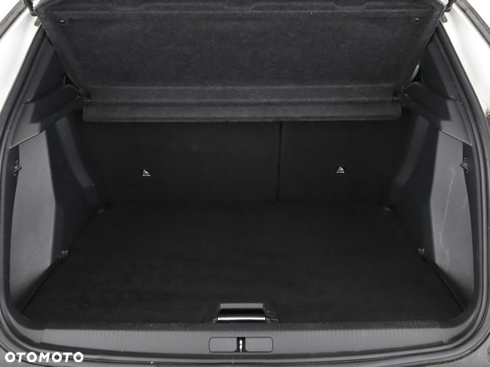Peugeot 2008 PureTech 100 Stop&Start Allure Pack - 21