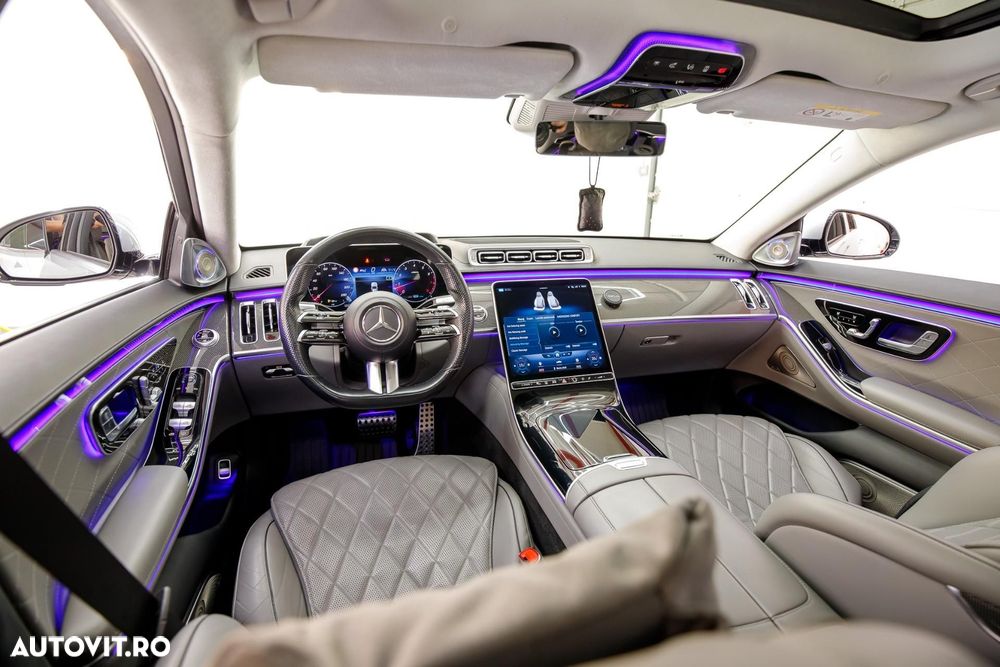 Mercedes-Benz S - 12