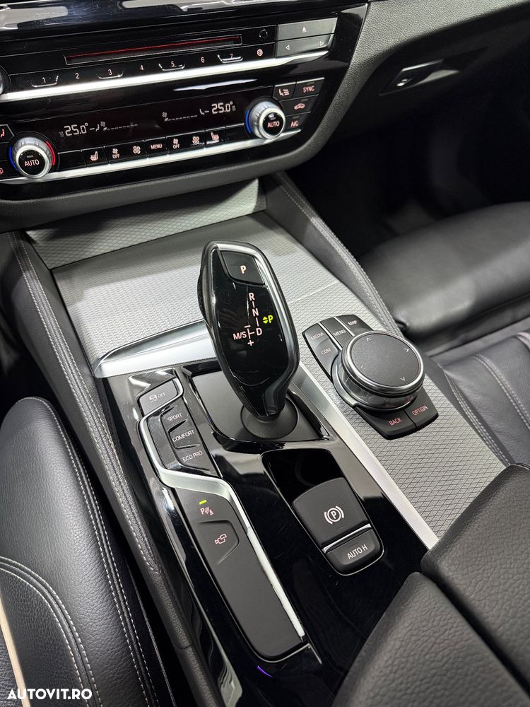 BMW Seria 5 520d xDrive Aut. M Sport Edition - 19