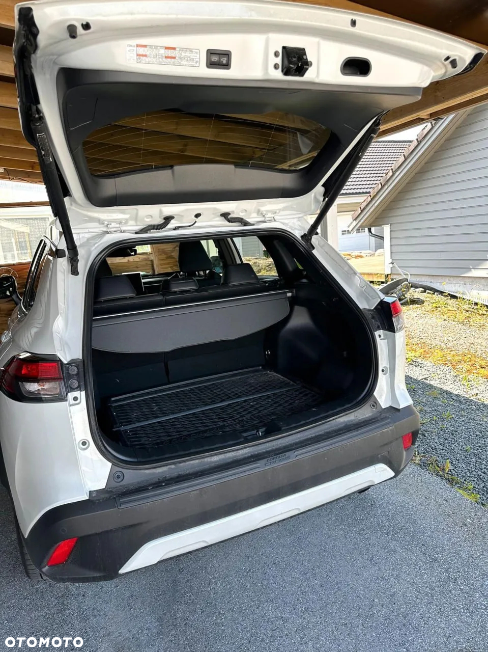 Toyota Corolla Cross 2.0 Hybrid Executive AWD - 7