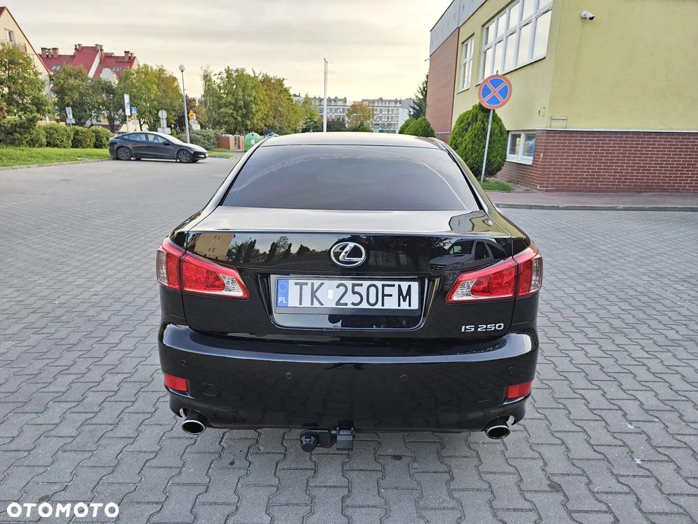 Lexus IS 250 - 18