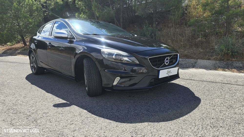 Volvo V40 2.0 D4 R-Design - 1