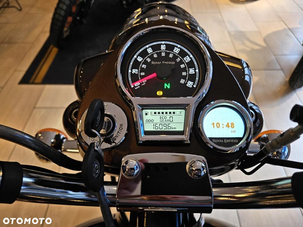 Royal Enfield Classic - 8