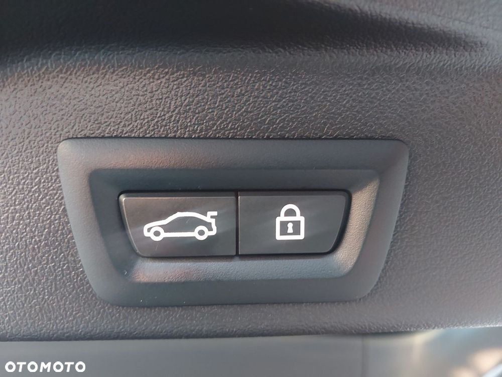 BMW X5 xDrive30d - 24