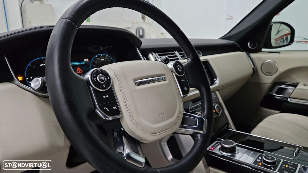 Land Rover Range Rover 4.4 SDV8 Vogue - 16