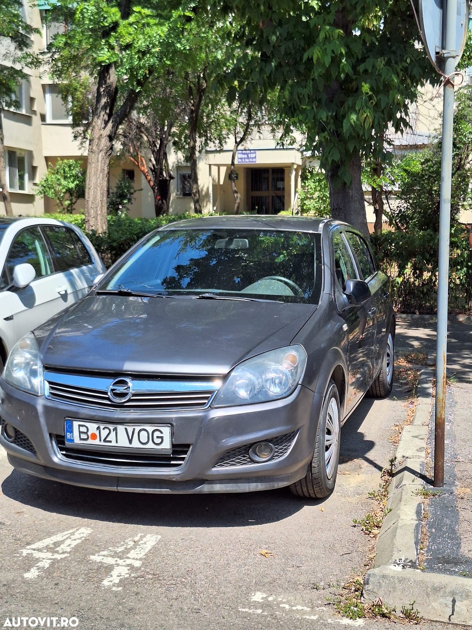 Opel Astra - 1