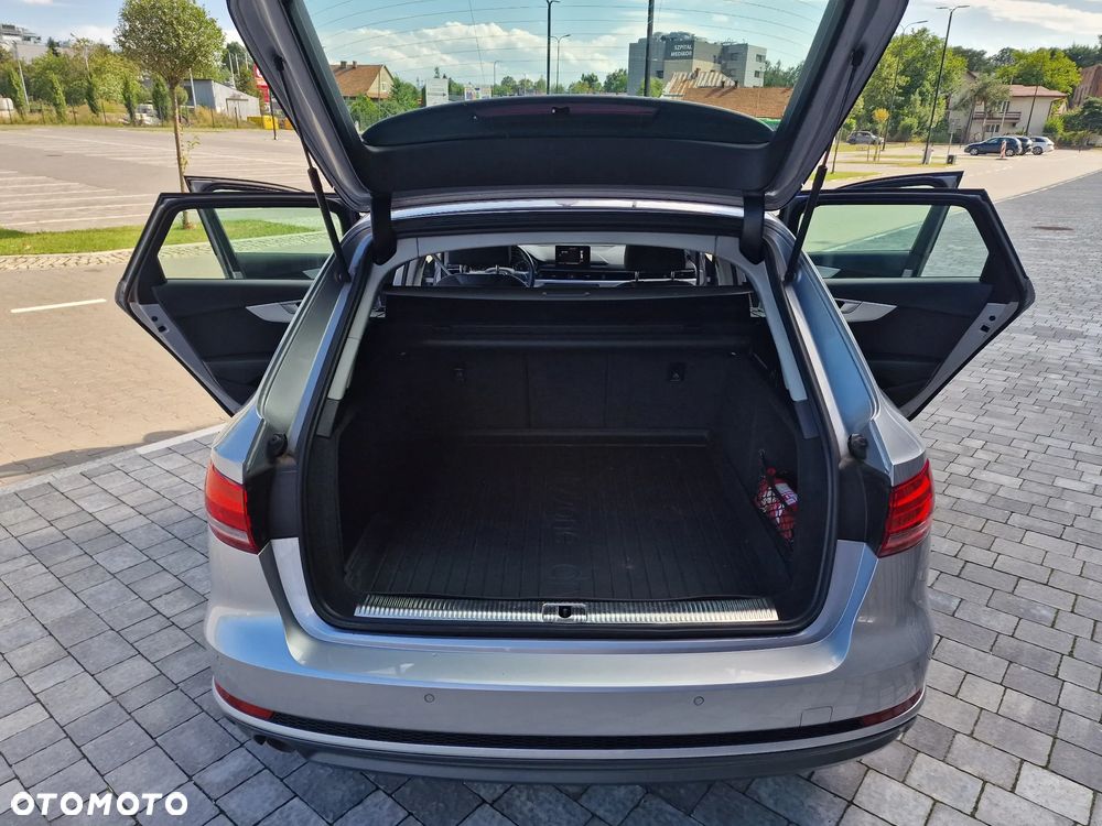 Audi A4 Avant 2.0 TDI S tronic - 30