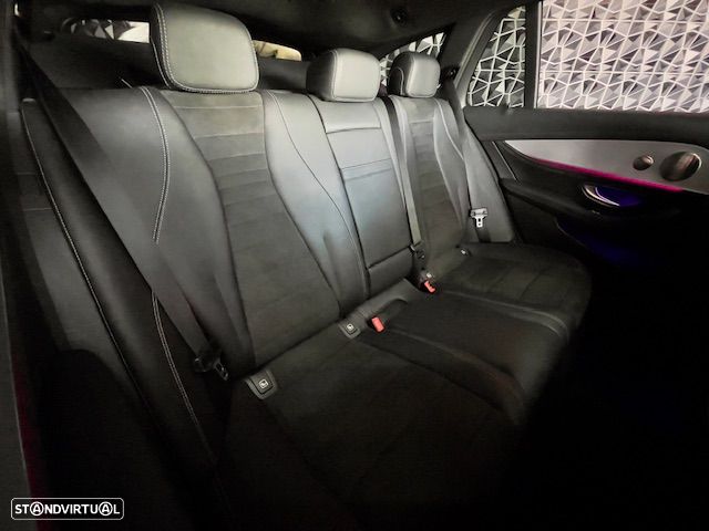 Mercedes-Benz E 300 de 9G-TRONIC AMG Line - 41