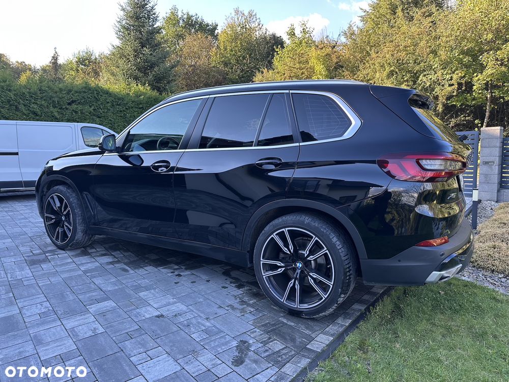 BMW X5 xDrive40i - 13