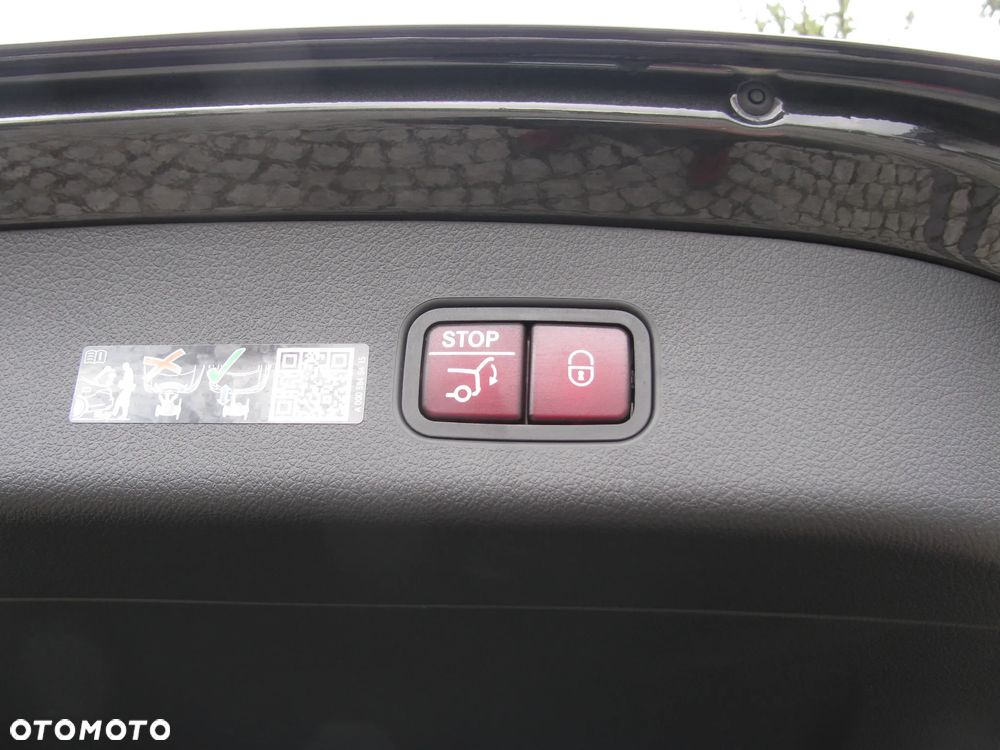 Mercedes-Benz GLC - 15