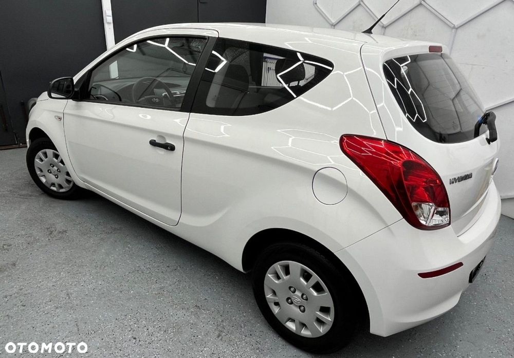 Hyundai i20 - 15