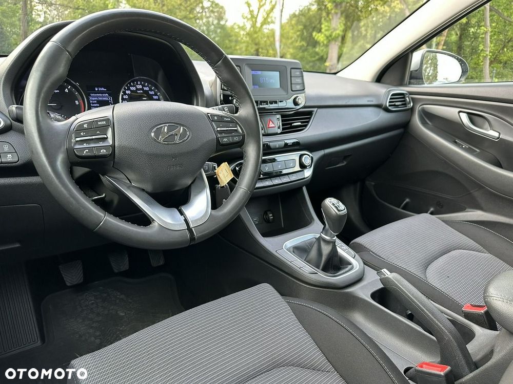 Hyundai i30 - 21