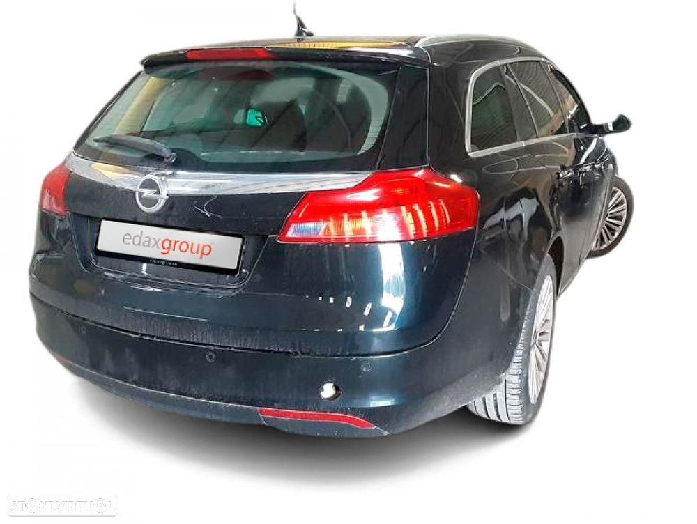 Opel Insignia Sports Tourer - 2