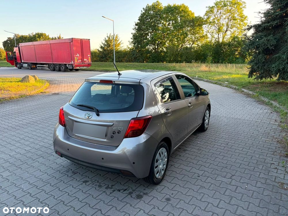 Toyota Yaris 1.33 Active - 6
