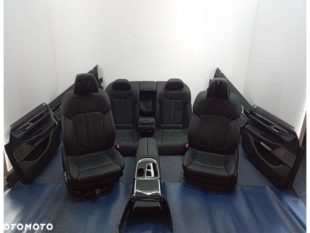 BMW 7 G11 FOTELE KANAPA BOCZKI DAKOTA SCHWARZ LCSW - 1