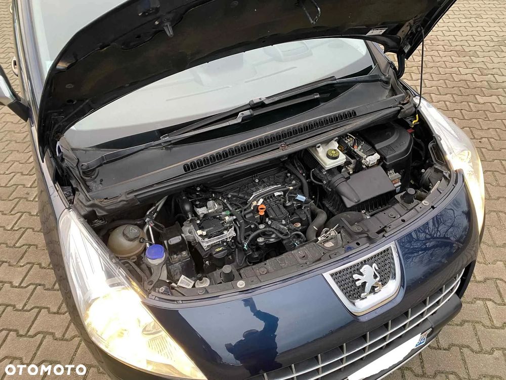 Peugeot 3008 HDi 150 Allure - 27