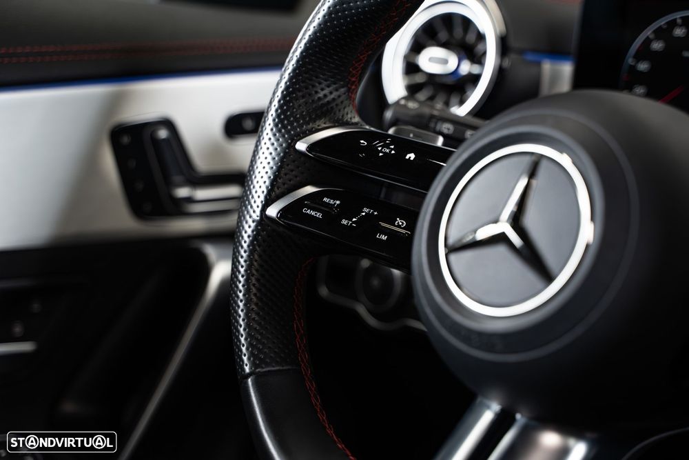 Mercedes-Benz CLA 220 d Shooting Brake AMG Line Aut. - 26