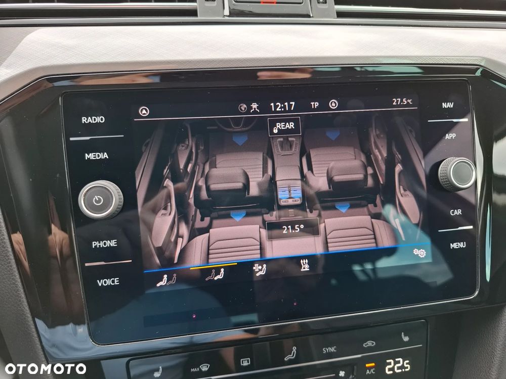 Volkswagen Passat 2.0 TDI EVO Business DSG - 28