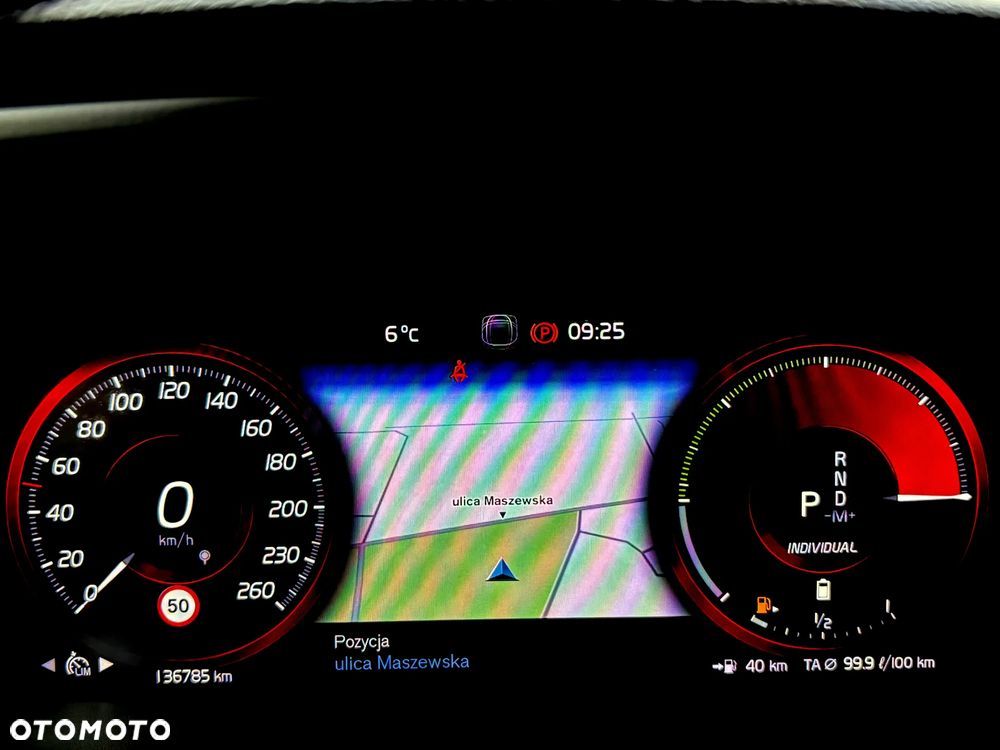 Volvo XC 40 B4 B Geartronic Momentum Pro - 21