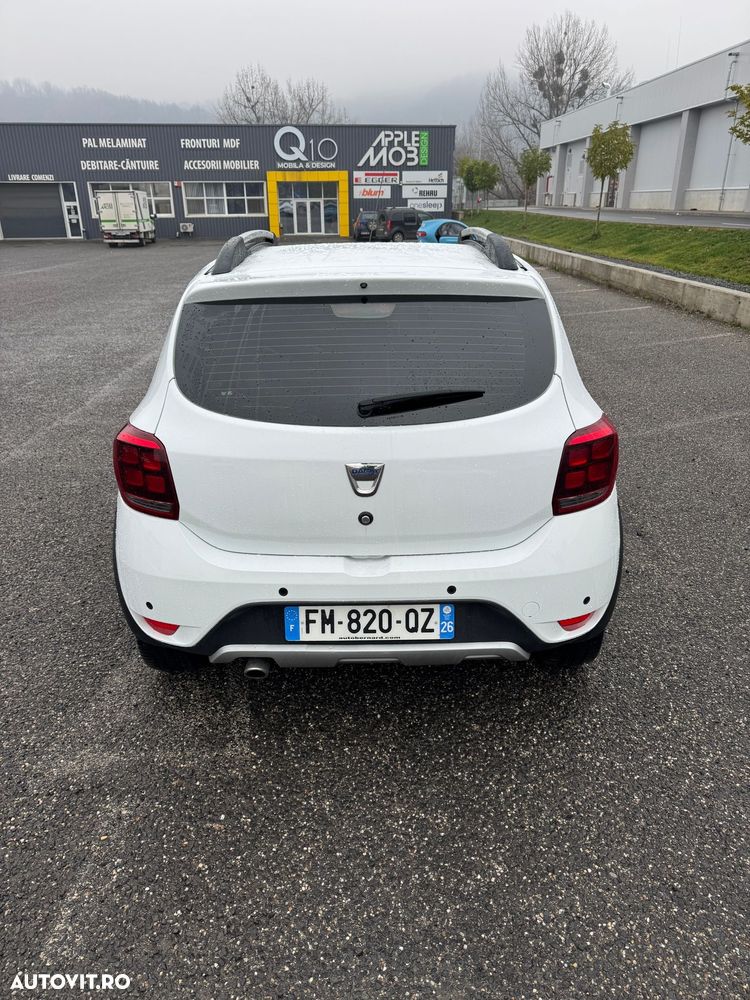 Dacia Sandero Stepway Blue dCi 95 Prestige - 6