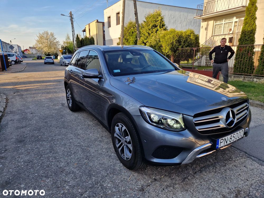 Mercedes-Benz GLC 220 d 4-Matic - 4