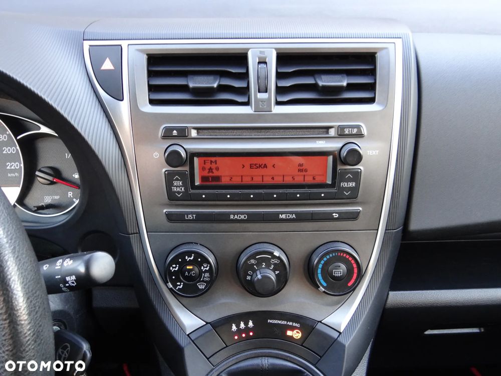 Toyota Verso S 1.33 VVT-i Club - 27