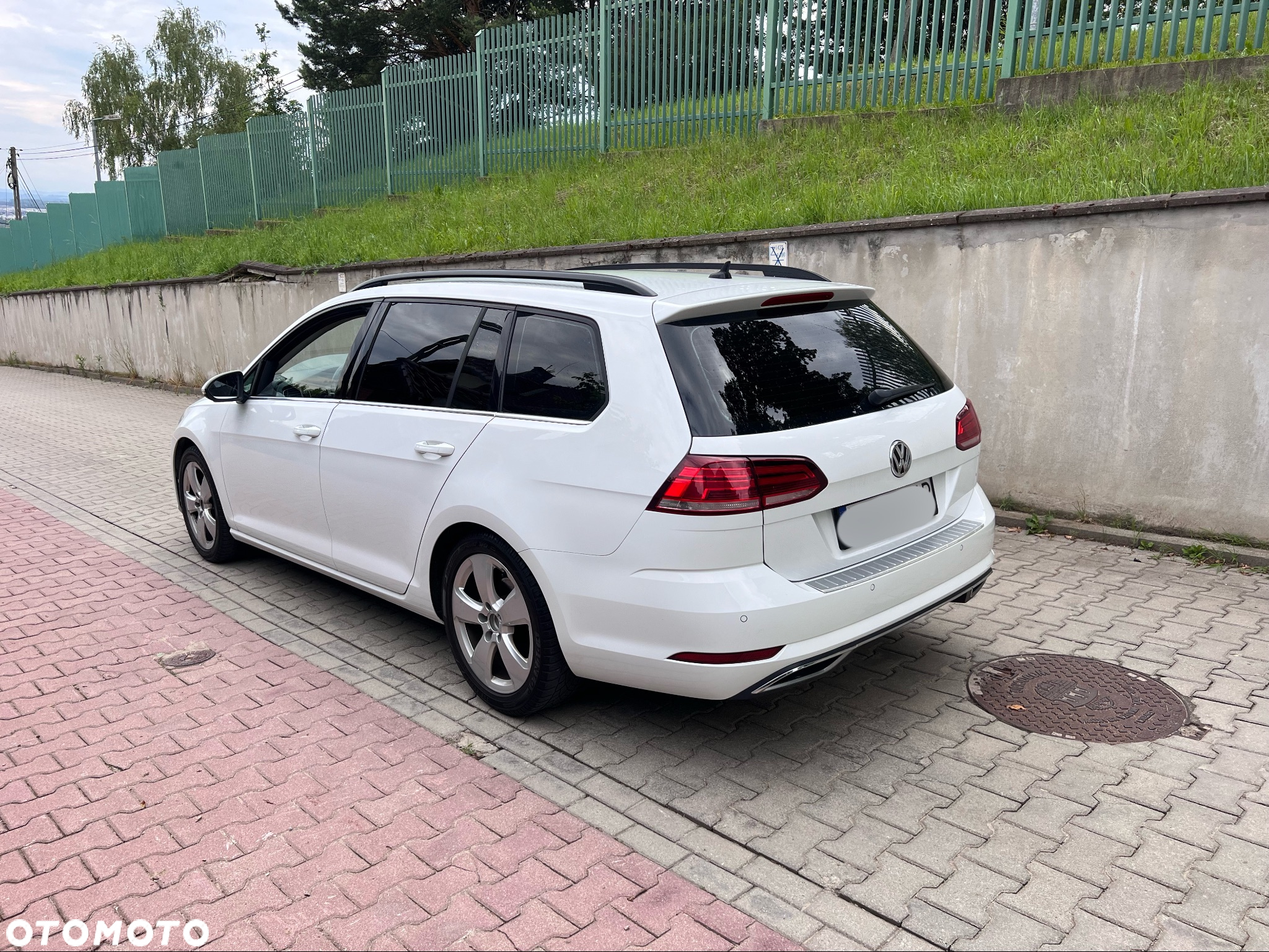 Volkswagen Golf VII 2.0 TDI BMT Highline - 7