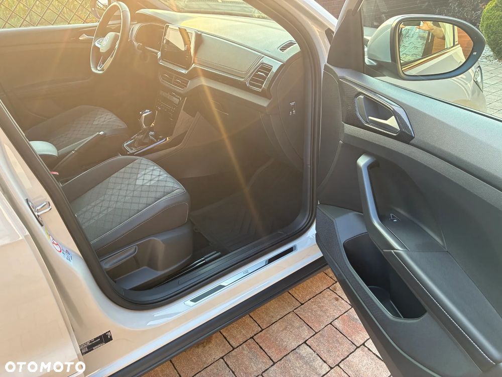 Volkswagen T-Cross 1.0 TSI R-Line Plus DSG - 15