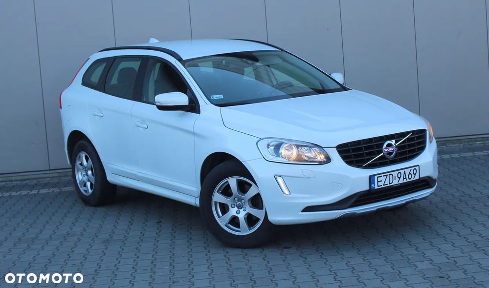 Volvo XC 60 - 4