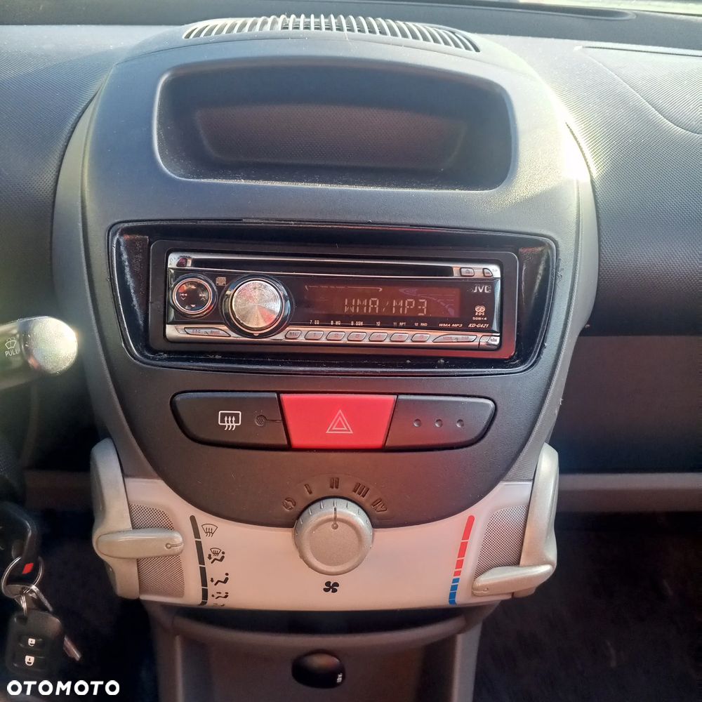 Peugeot 107 - 7