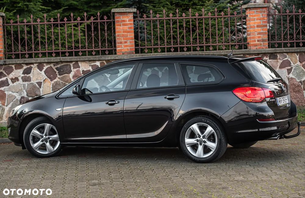 Opel Astra 1.4 Turbo Cosmo - 10