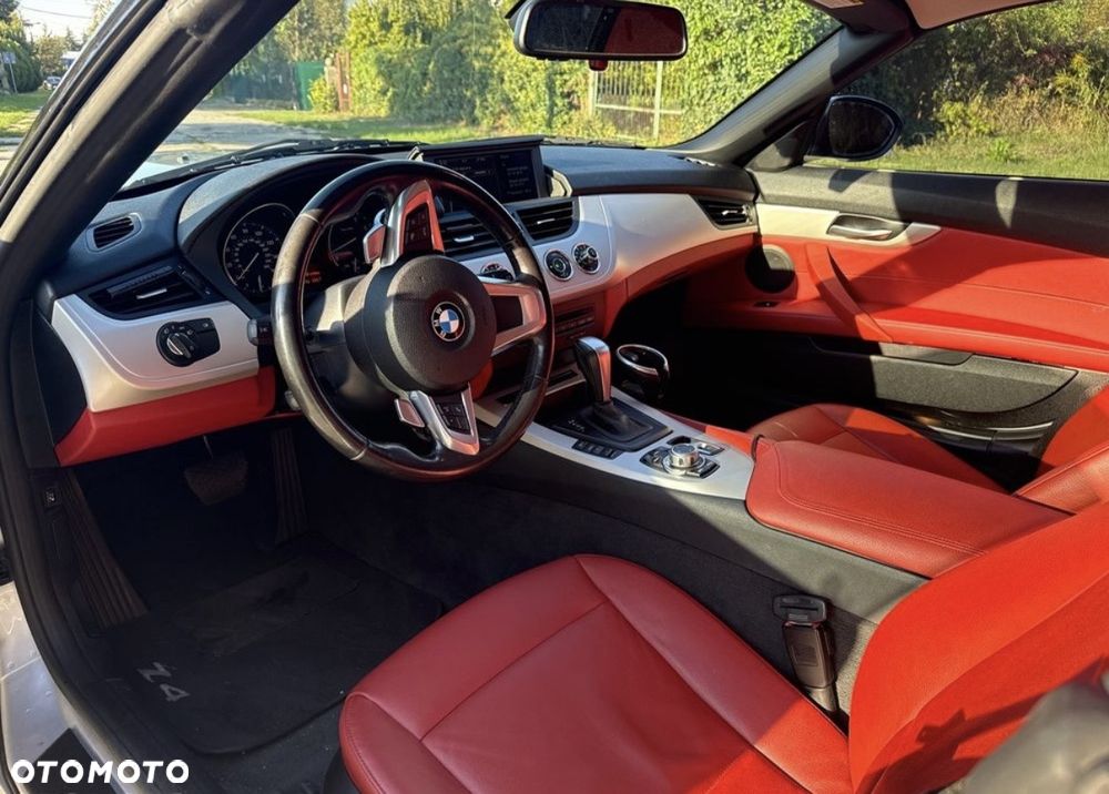 BMW Z4 sDrive30i - 8