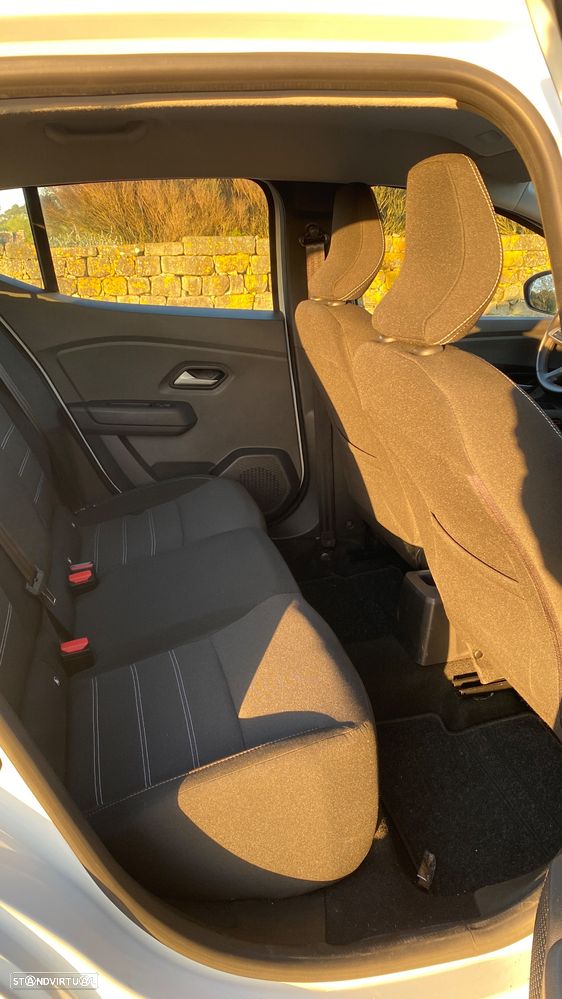 Dacia Sandero - 16