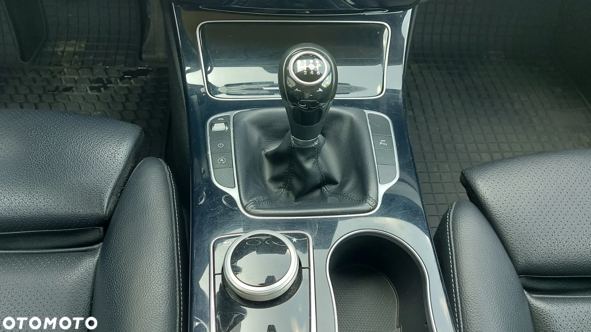 Mercedes-Benz Klasa C 200 (BlueTEC) d - 12