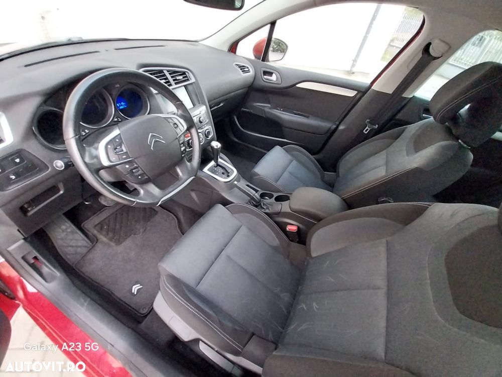Citroën C4 1.6 VTi BVA Seduction - 8