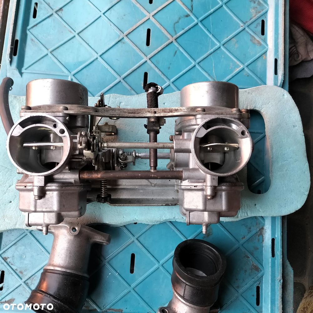 Gaźnik Honda CX 500 Boczki   Kierunkowskazy Szyba przednia - 3