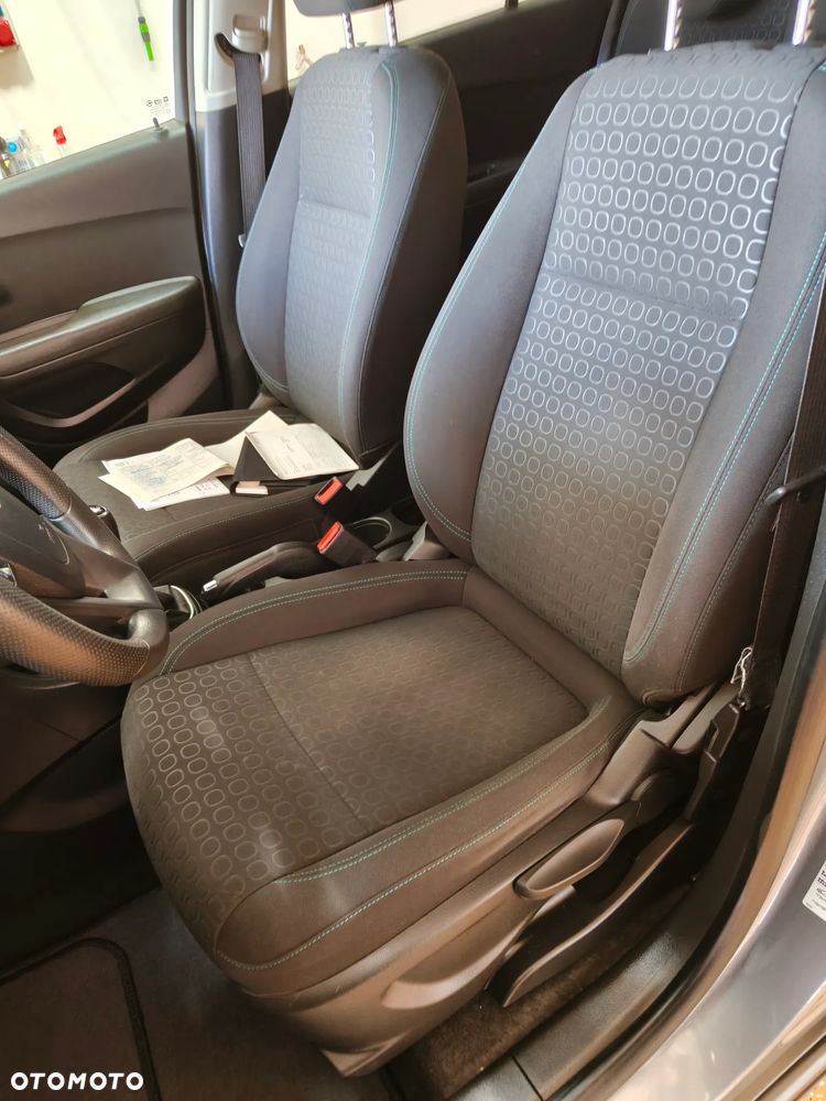 Chevrolet Trax 1.4 T LS - 10