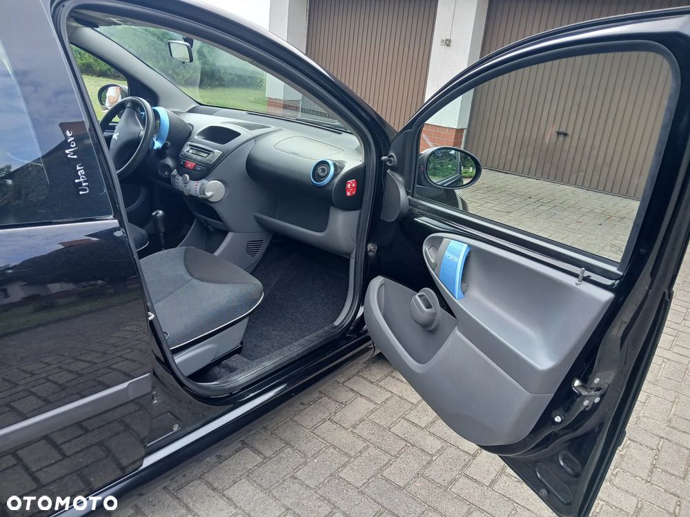 Peugeot 107 1.0 Urban Move - 10