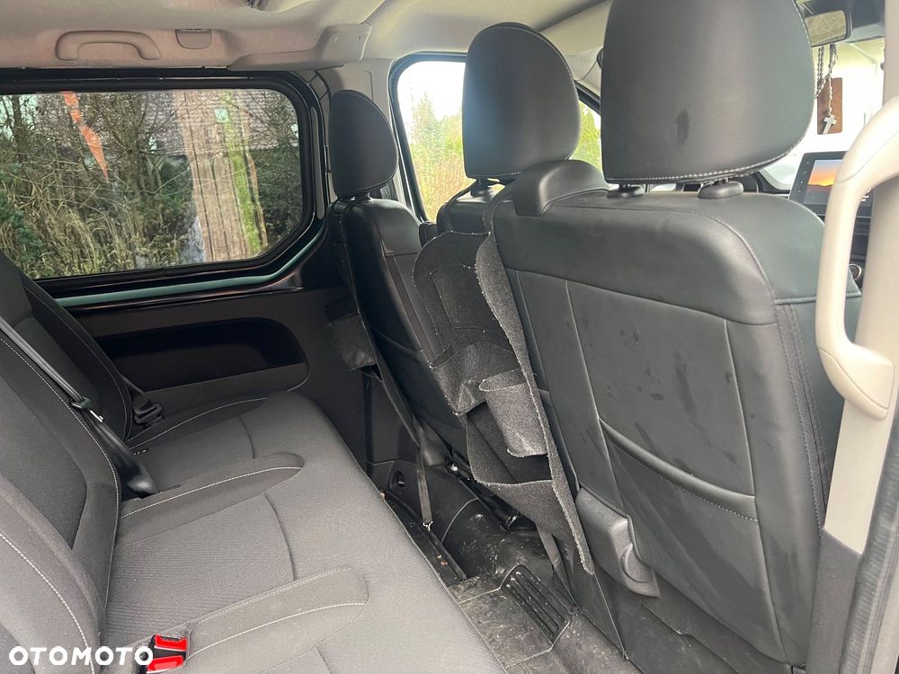 Renault Trafic Blue Grand Evolution - 13