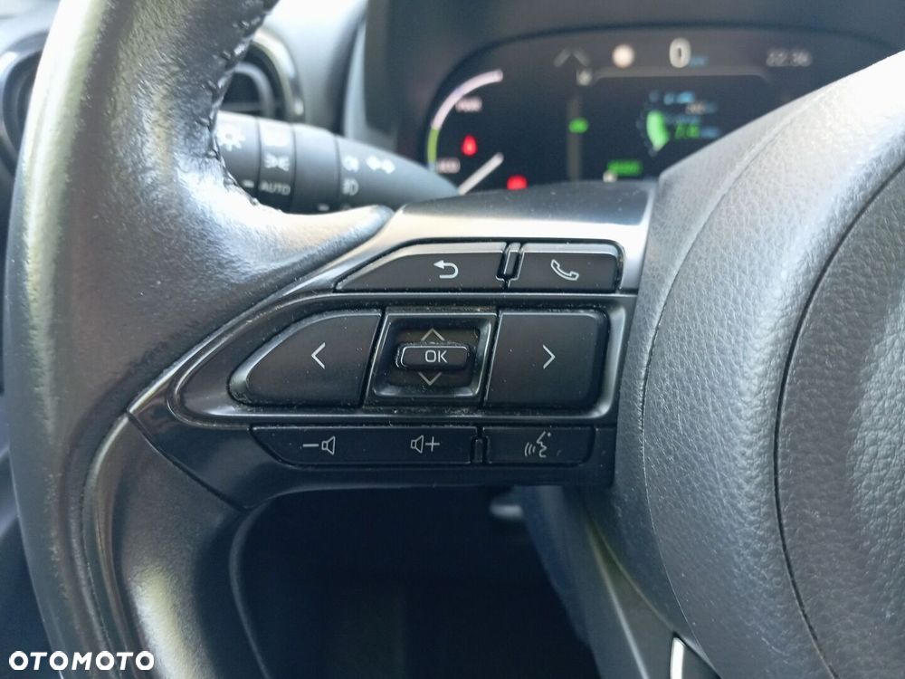 Toyota Yaris Cross Hybrid 1.5 Comfort - 15