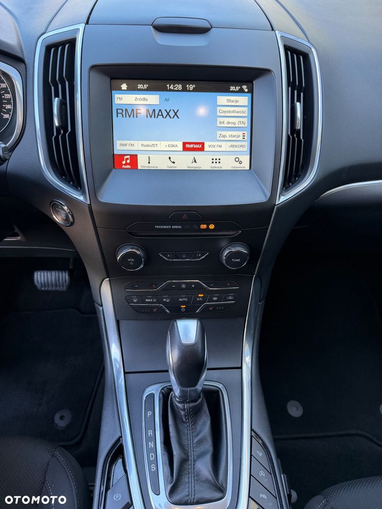 Ford S-Max 2.0 EcoBoost Titanium - 21